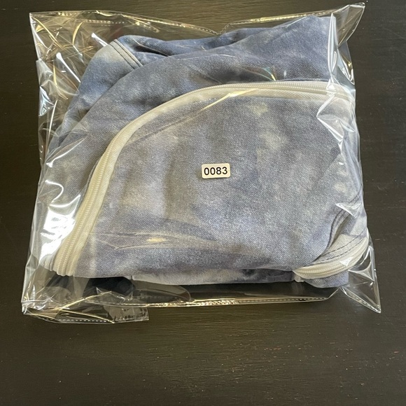 Roxy To The Beach Bijou Blue Tie Dye Backpack - Picture 12 of 12